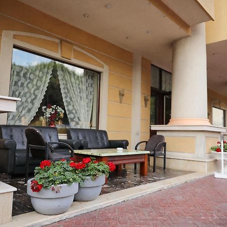 Hotel Ten Κονστάντζα Εξωτερικό φωτογραφία